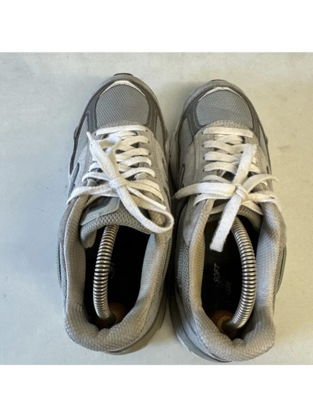 New‎ Balance 990v5 Men's Size 7 Grey Made in USA Suede Shoes Sneakers M990GL5